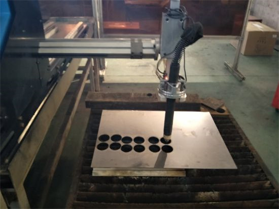 دھاتی شیٹ راؤنڈ مال کے لئے چین کی میز / پروٹوبل CNC پلازما کاٹنے والی مشین میں تشکیل دے دیا گیا