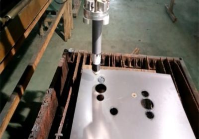 لوہے کی چادروں کے لئے ٹیبل پلازما etching مشین دھات کی اشیاء کو کاٹنا جیسے آئرن تانبے سٹینلیس سٹیل کاربن شیٹ پلیٹ