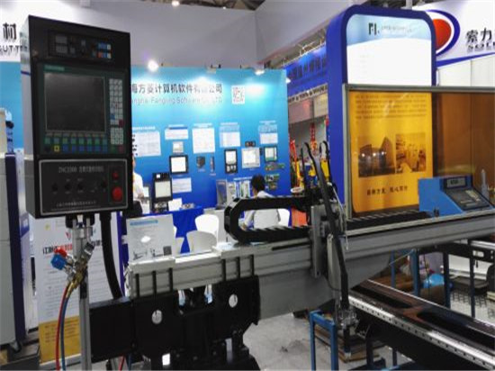 پلیٹ اور راؤنڈ دھات کے لئے چین CNC پلازما دھات کاٹنے والی مشین میں تشکیل دے دیا گیا