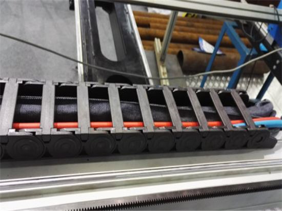 گرم، شہوت انگیز فروخت کم قیمت CNC پلازما کاٹنے کی مشین