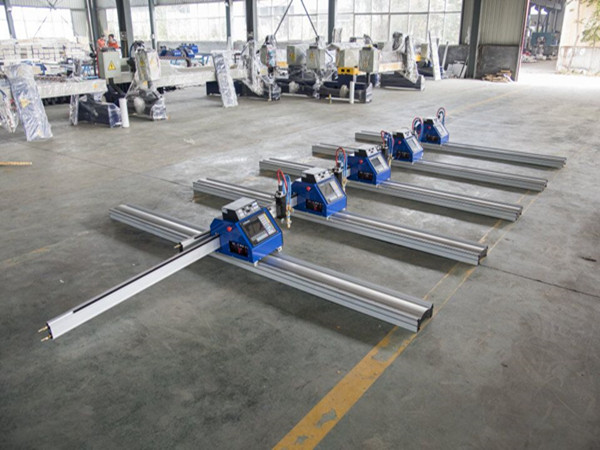 CNC Gantry قسم پلازما کاٹنے کی مشین / پلازما کٹر دھاتی پلیٹ